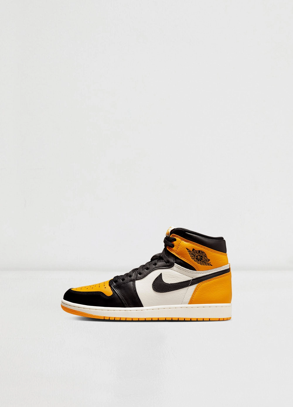 Air Jordan 1 Retro High OG Sneakers