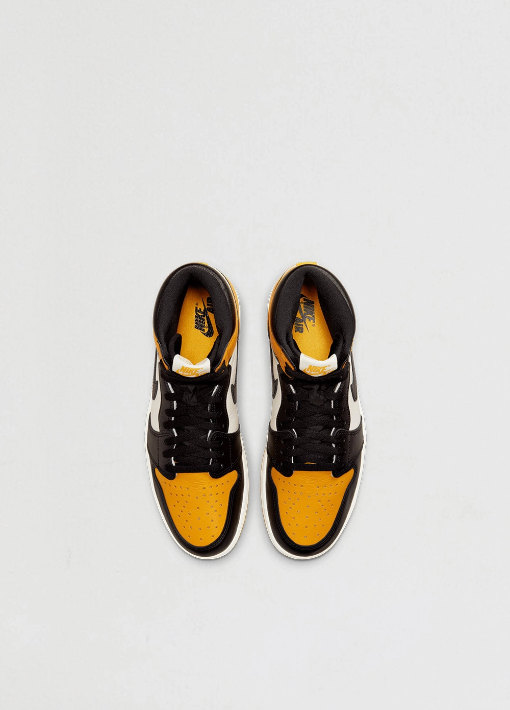Air Jordan 1 Retro High OG Sneakers
