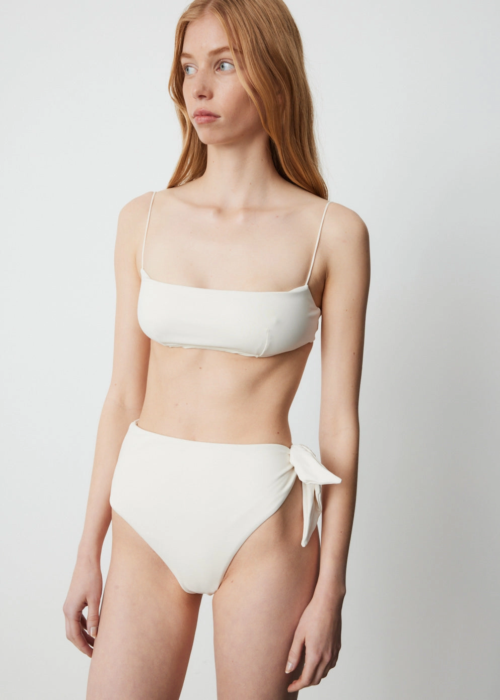 Asymmetrical Tie Bottom
