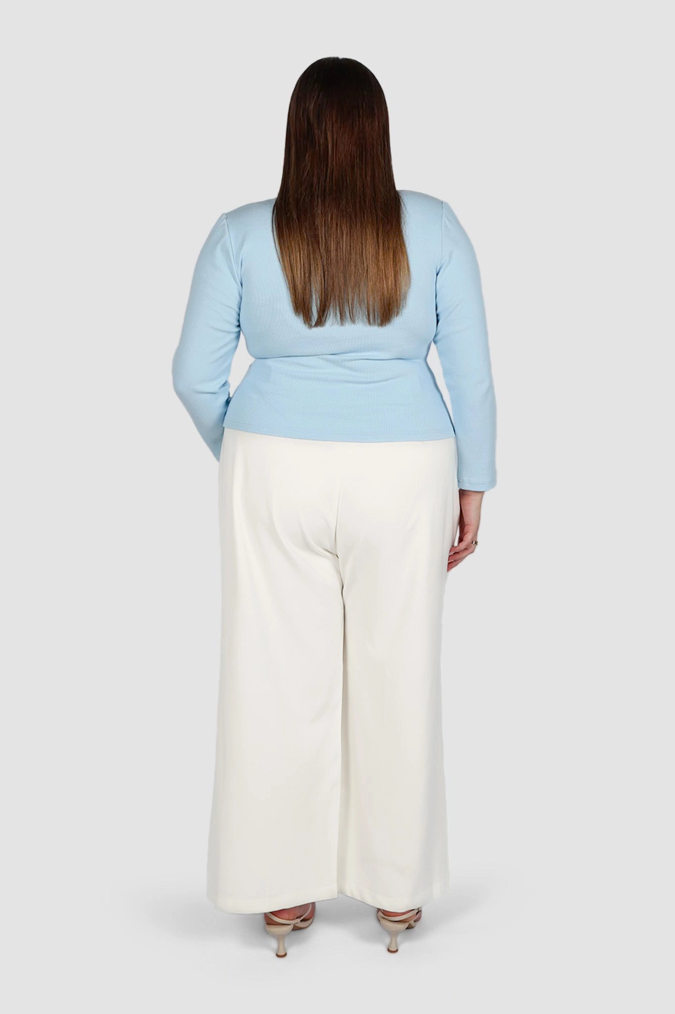 BECKER LONG SLEEVE TOP SOFT BLUE