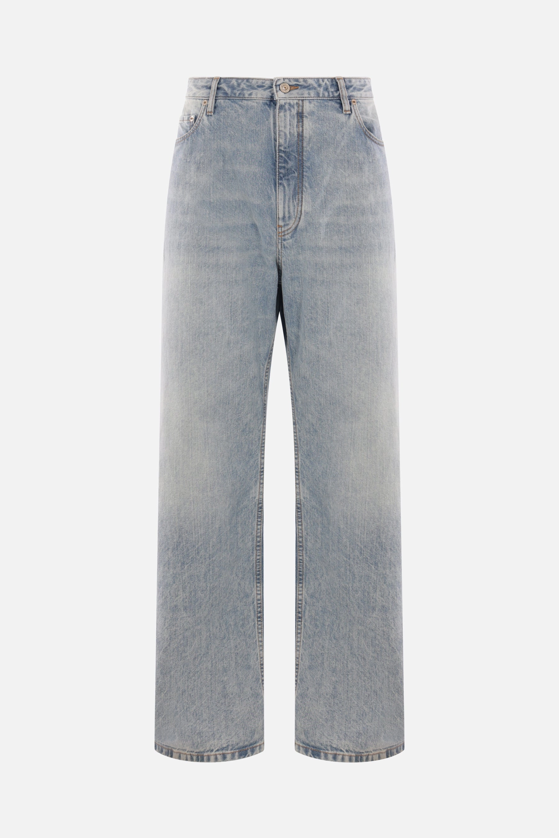 loose-fit denim jeans