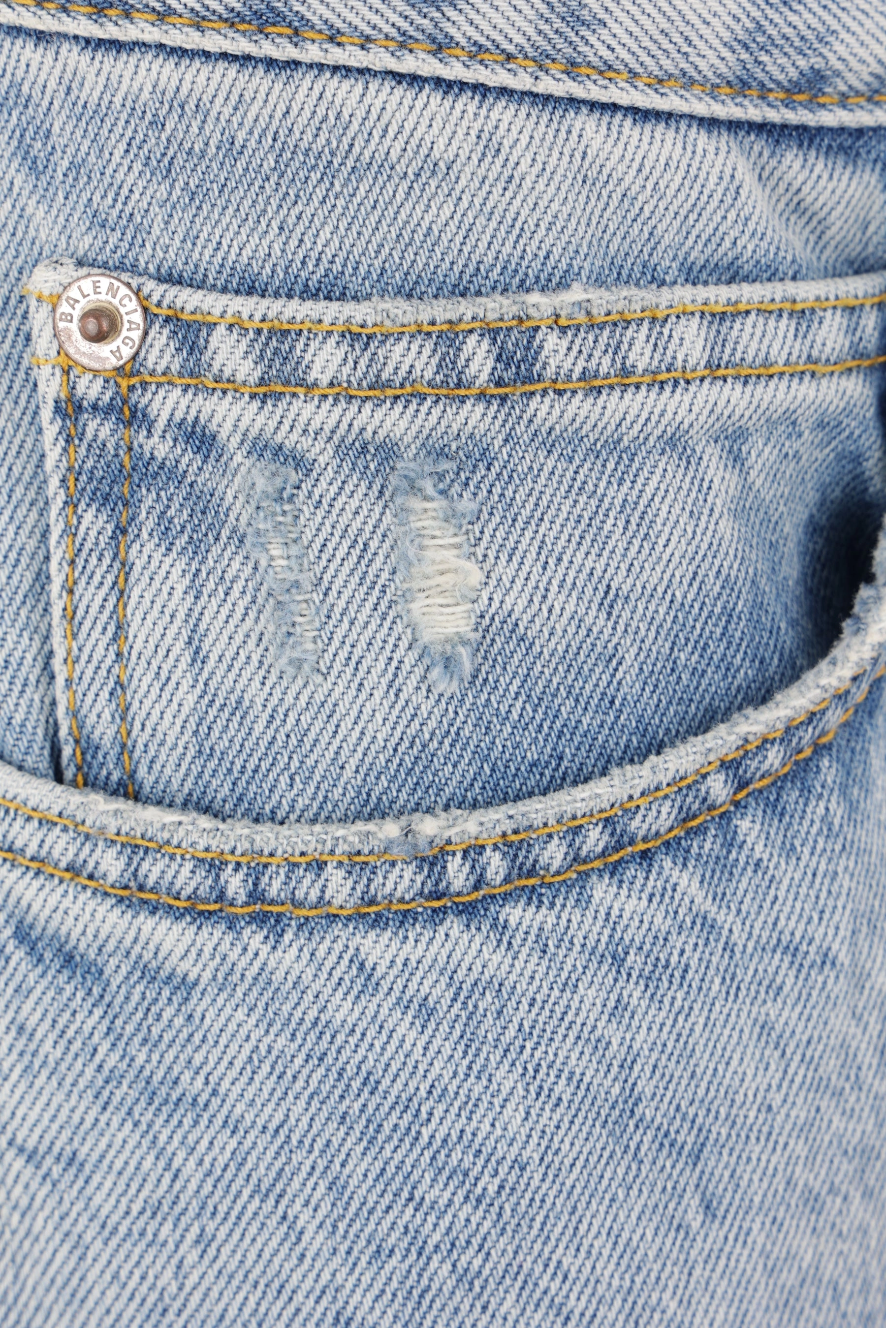 low-waist straight jeans in organic Japanese twill