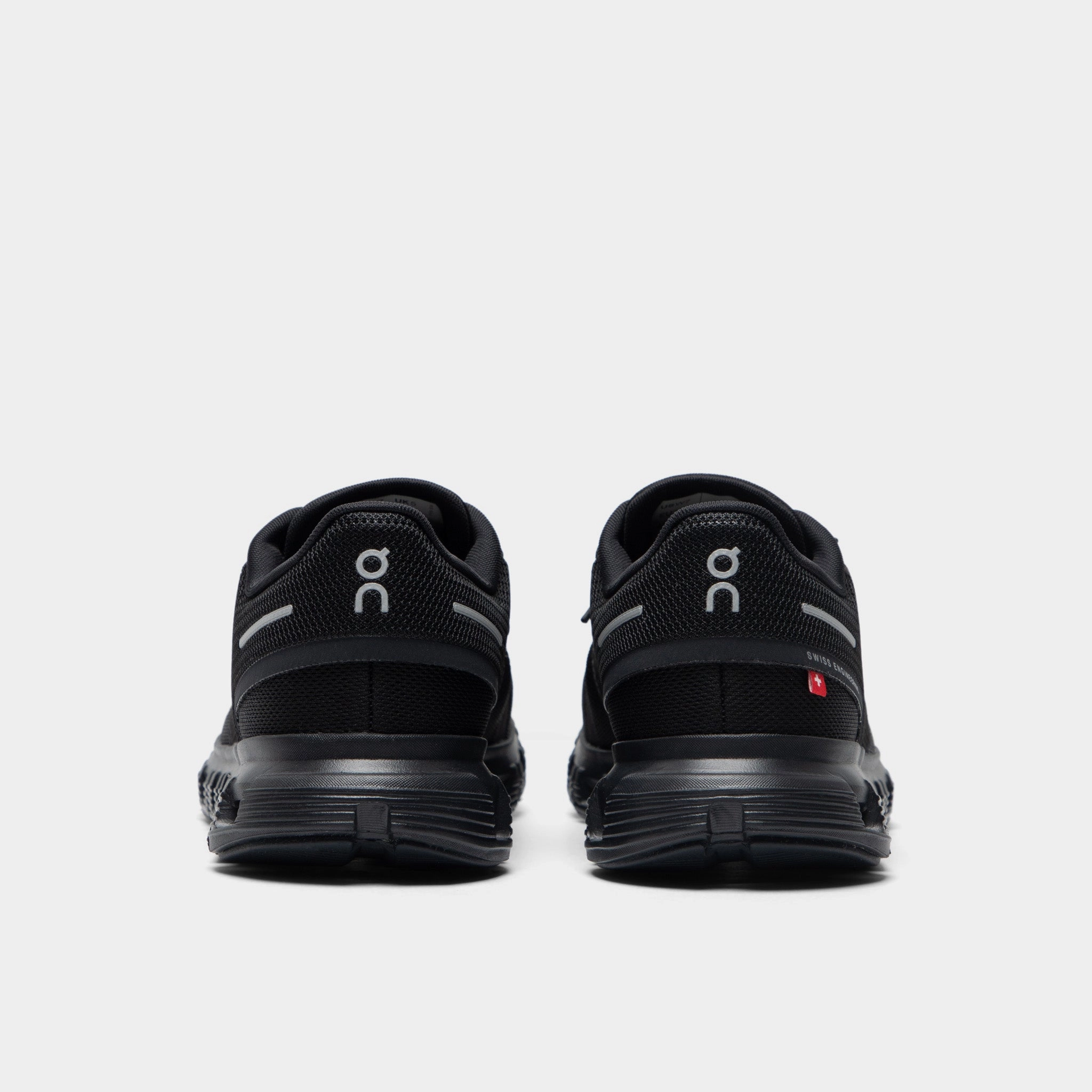 On Women's Cloud 6 Black / Black