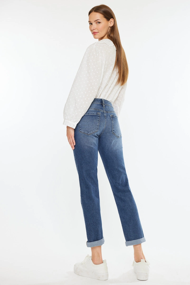Pamela Essentials Mid Rise Slim Straight Jean