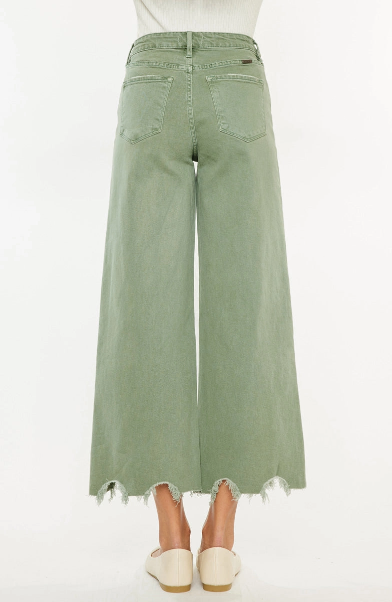 Savie Cropped Wide Leg Jeans