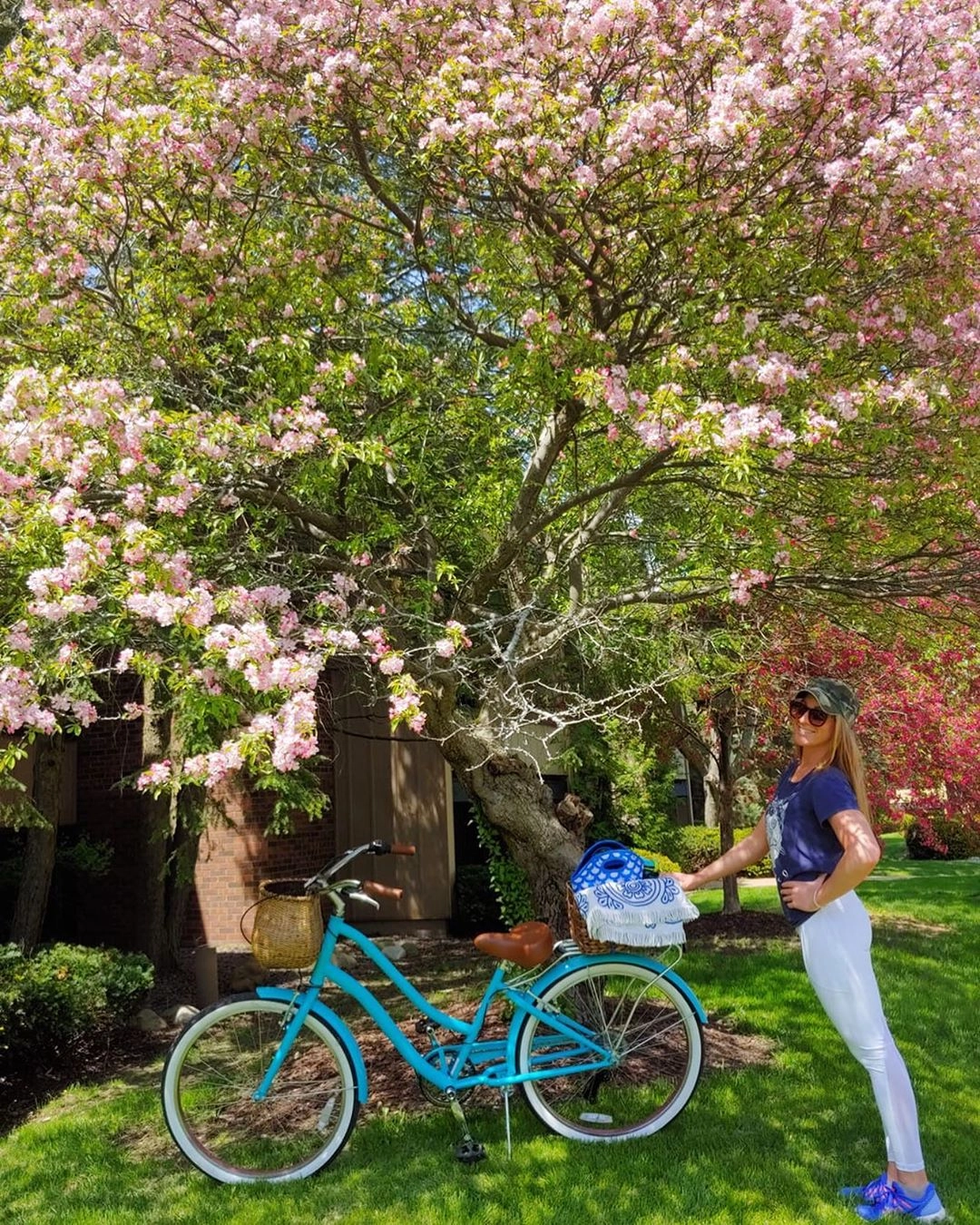 sixthreezero EVRYjourney Women's 26" 7 Speed Steel Step-Through Touring Hybrid Bicycle
