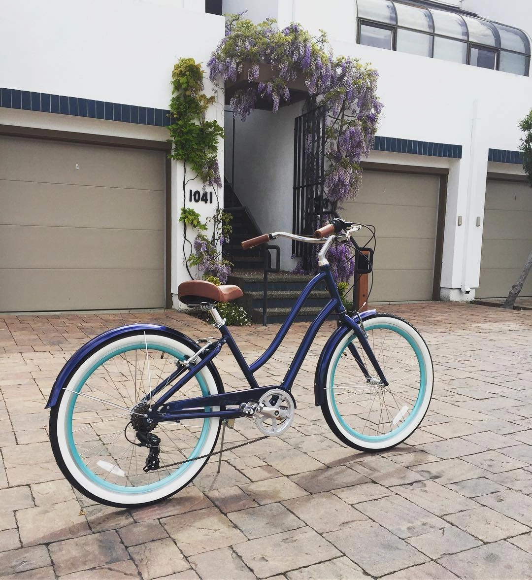 sixthreezero EVRYjourney Women's 26" 7 Speed Steel Step-Through Touring Hybrid Bicycle