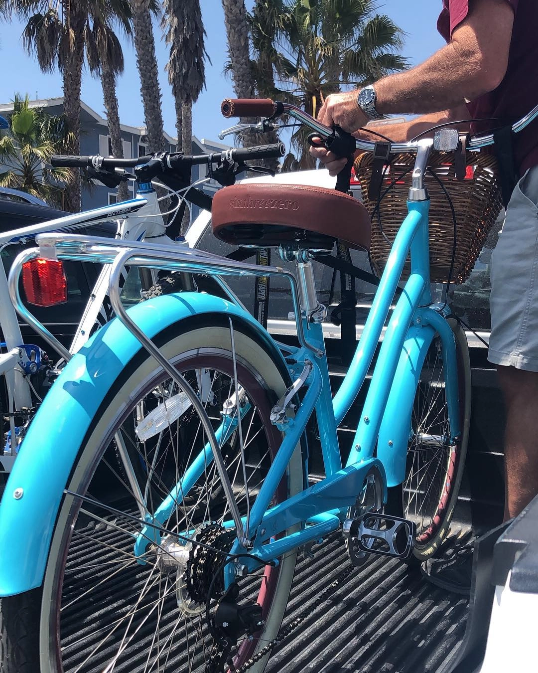 sixthreezero EVRYjourney Women's 26" 7 Speed Steel Step-Through Touring Hybrid Bicycle
